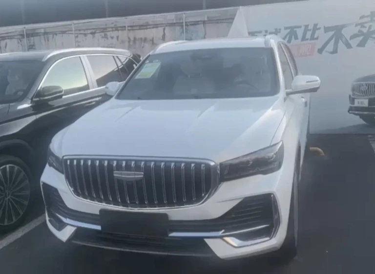 Geely Monjaro 2025 2.0T 4ВД